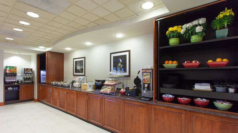 <b>Wingate by Wyndham Chantilly/Dulles Arpt Other</b>. Images powered by <a href="https://iceportal.shijigroup.com/" title="IcePortal" target="_blank">IcePortal</a>.