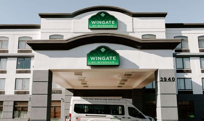 Wingate by Wyndham Chantilly/Dulles Arpt Exterior