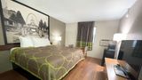 Super 8 Eureka/Six Flags Nearby Room