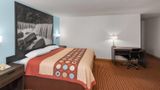 Super 8 Rock Port Suite