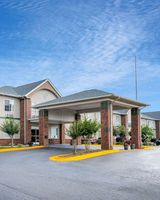 Super 8 Salisbury