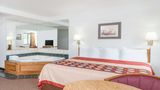 Super 8 Newcomerstown Room