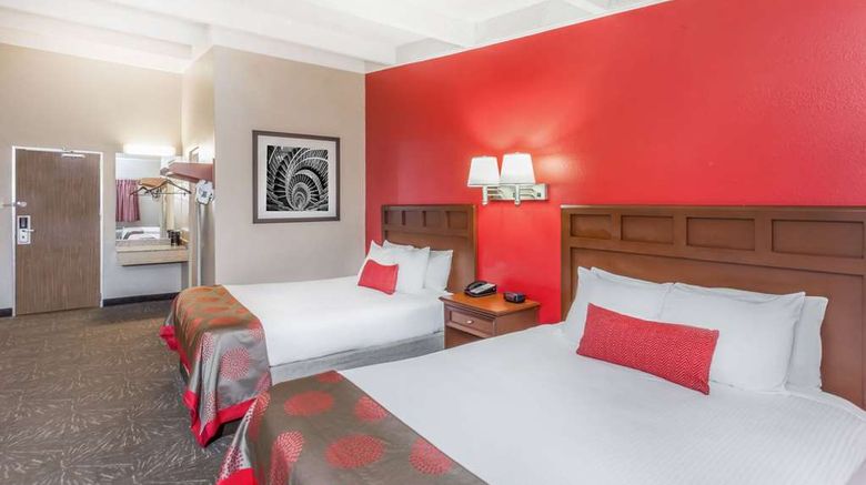 <b>Ramada Hammond Hotel & Conference Center Room</b>. Images powered by <a href="https://iceportal.shijigroup.com/" title="IcePortal" target="_blank">IcePortal</a>.