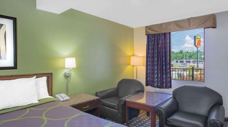 Super 8 Jasper Room