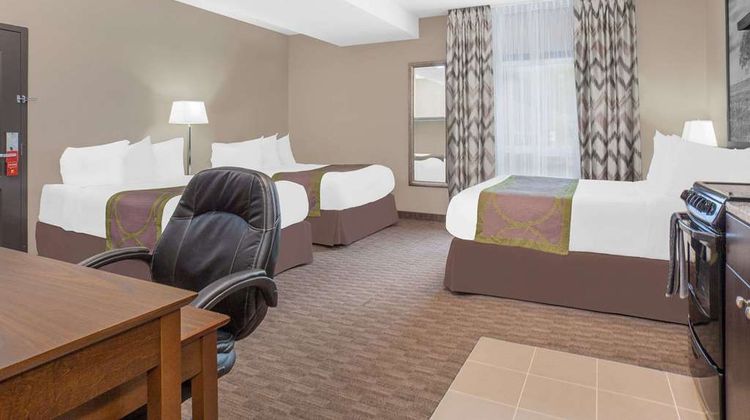 Super 8 Athabasca Room