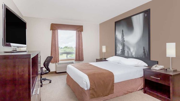 Super 8 Prince Albert Room