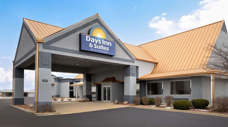 Days Inn & Suites Kokomo Exterior