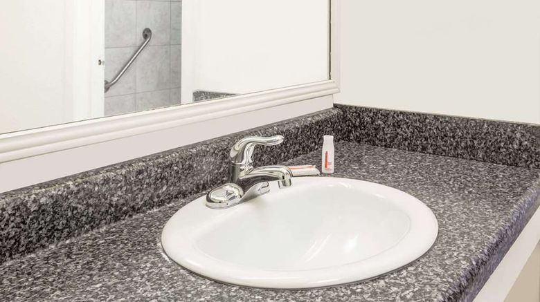 <b>Travelodge Shreveport Room</b>. Images powered by <a href="https://iceportal.shijigroup.com/" title="IcePortal" target="_blank">IcePortal</a>.
