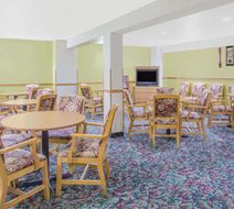 Days Inn Custer Room