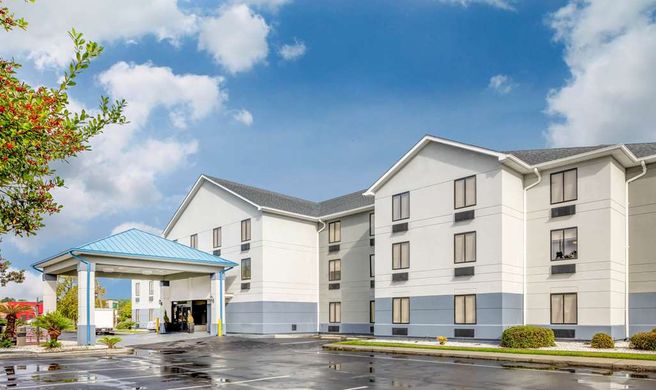 Baymont by Wyndham Pooler/Savannah Exterior