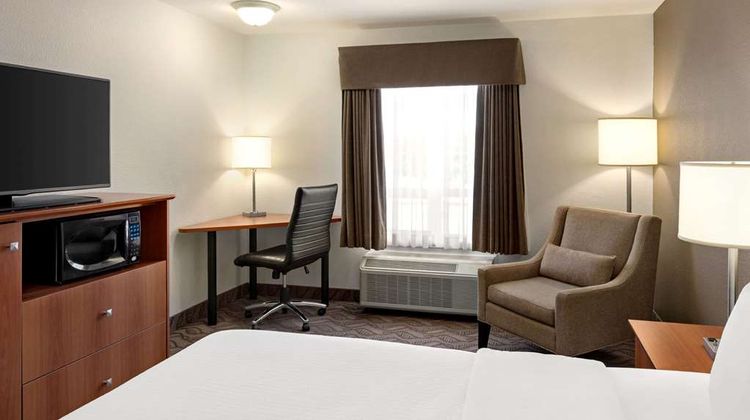 Super 8 Motel Calgary Shawnessy Area Room