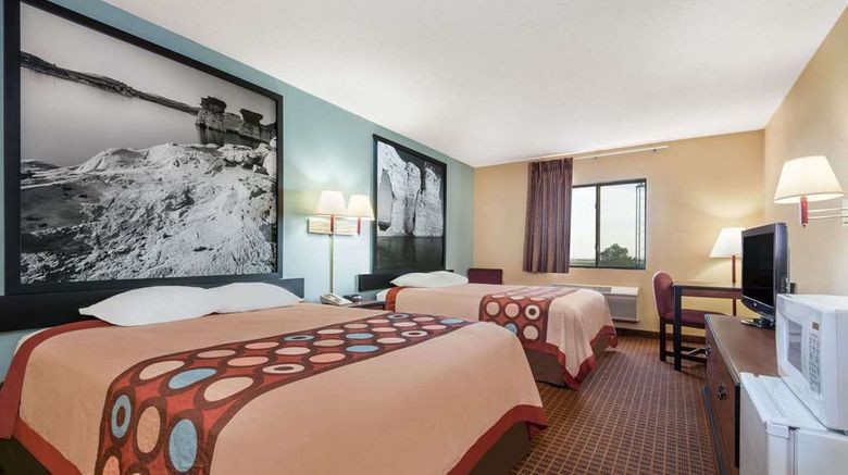 <b>Super 8 Wakeeney Room</b>. Images powered by <a href="https://iceportal.shijigroup.com/" title="IcePortal" target="_blank">IcePortal</a>.