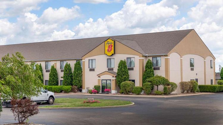 Super 8 Goshen Exterior