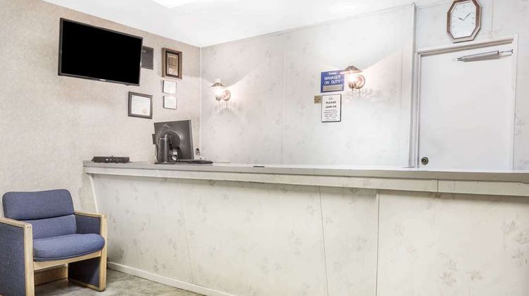 Travelodge La Grande Lobby