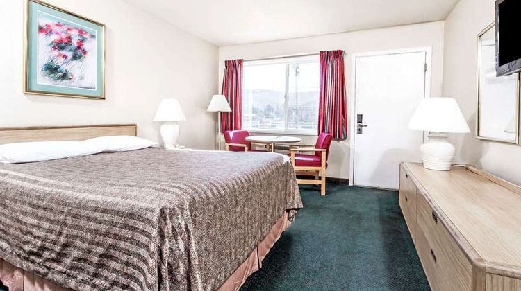 Travelodge La Grande Room