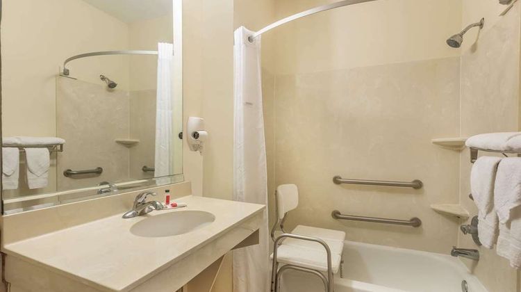 Super 8 Duson Lafayette West Area Room