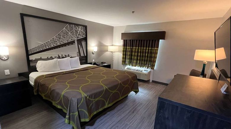 <b>Super 8 Lake Charles/Sulphur Room</b>. Images powered by <a href="https://iceportal.shijigroup.com/" title="IcePortal" target="_blank">IcePortal</a>.