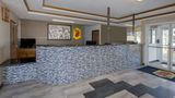 Super 8 De Soto Lobby