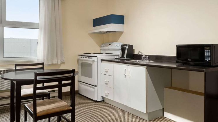 Days Inn Trois-Rivieres Suite
