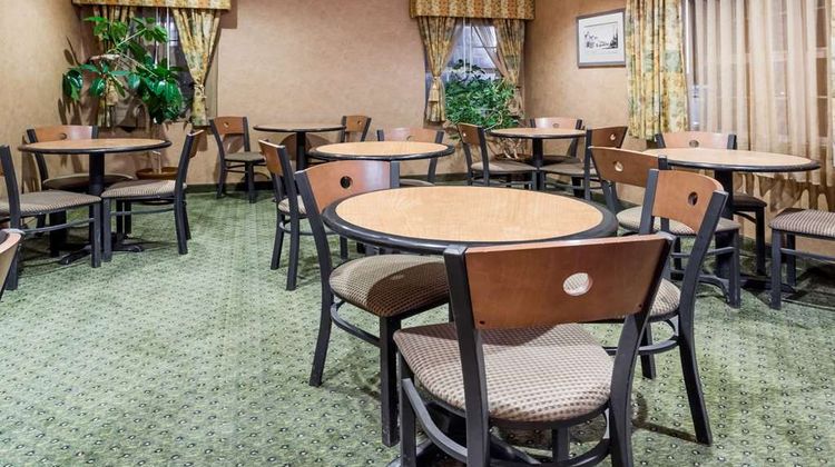 Ramada Limited Frisco Lobby