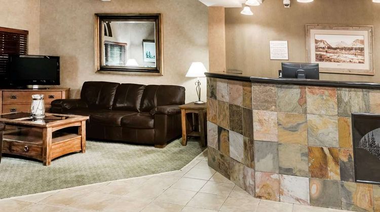 Ramada Limited Frisco Lobby