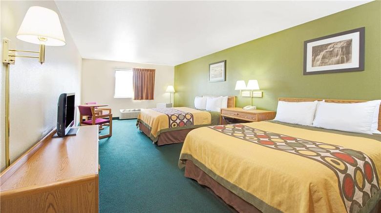 <b>Super 8 Bonne Terre Suite</b>. Images powered by <a href="https://iceportal.shijigroup.com/" title="IcePortal" target="_blank">IcePortal</a>.