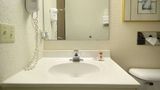 <b>Travelodge Hudsonville Room</b>. Images powered by <a href="https://iceportal.shijigroup.com/" title="IcePortal" target="_blank">IcePortal</a>.