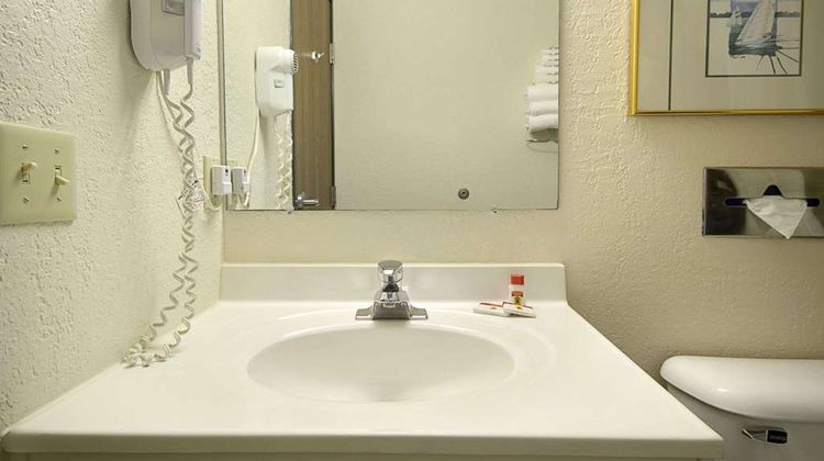 Travelodge Hudsonville Room