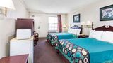 Super 8 Clarksville East Room