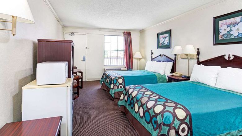 <b>Super 8 Clarksville East Room</b>. Images powered by <a href="https://iceportal.shijigroup.com/" title="IcePortal" target="_blank">IcePortal</a>.