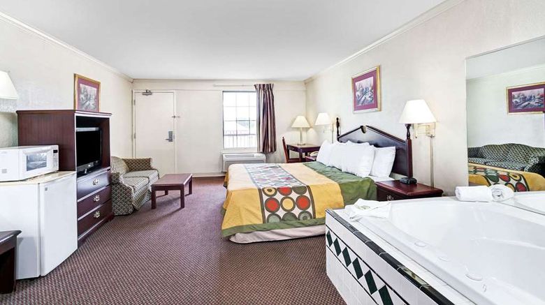 <b>Super 8 Clarksville East Suite</b>. Images powered by <a href="https://iceportal.shijigroup.com/" title="IcePortal" target="_blank">IcePortal</a>.