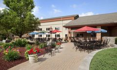 Ramada Saginaw Hotel & Suites