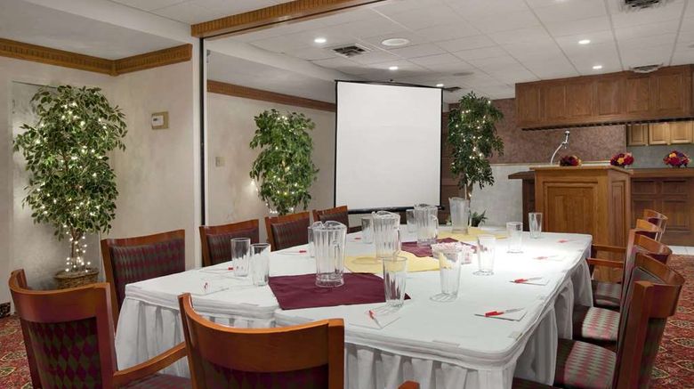 <b>Ramada Saginaw Hotel & Suites Meeting</b>. Images powered by <a href="https://iceportal.shijigroup.com/" title="IcePortal" target="_blank">IcePortal</a>.