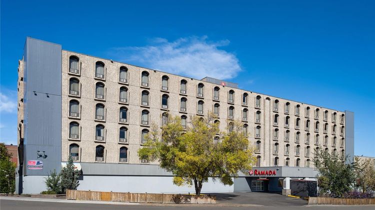 Ramada Saskatoon Exterior