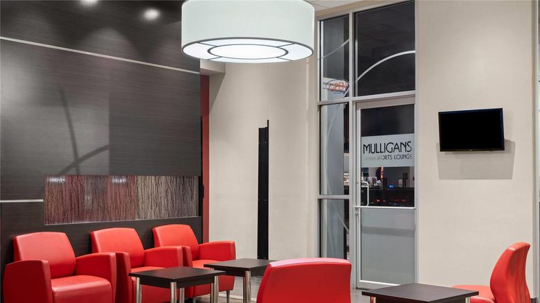 <b>Ramada Saskatoon Lobby</b>. Images powered by <a href="https://iceportal.shijigroup.com/" title="IcePortal" target="_blank">IcePortal</a>.