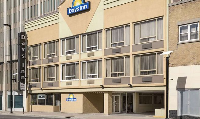 Days Inn Ottawa Exterior