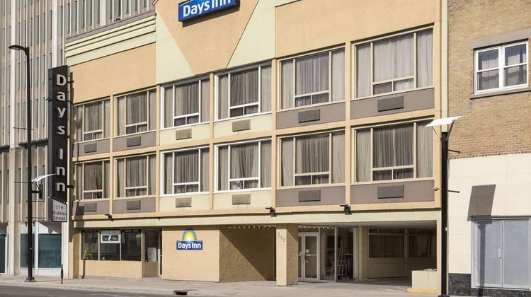 Days Inn Ottawa Exterior