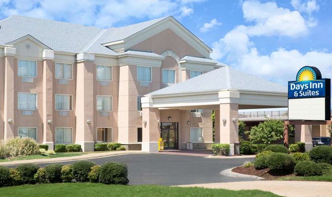Days Inn & Suites Pocahontas Exterior