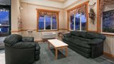 Ramada Limited Quesnel Lobby