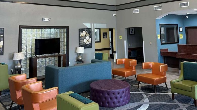 <b>Super 8 Port Arthur/Nederland Area Lobby</b>. Images powered by <a href="https://iceportal.shijigroup.com/" title="IcePortal" target="_blank">IcePortal</a>.