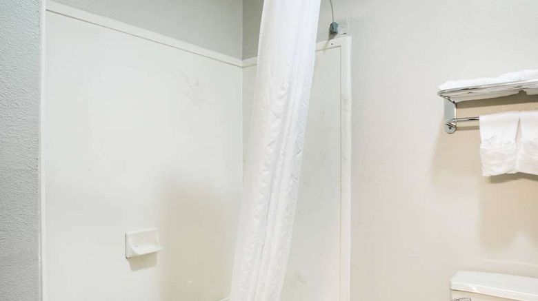 <b>Super 8 Port Arthur/Nederland Area Room</b>. Images powered by <a href="https://iceportal.shijigroup.com/" title="IcePortal" target="_blank">IcePortal</a>.