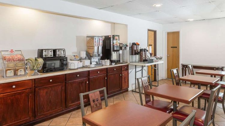 Super 8 by Wyndham Pompano Beach Other