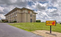Super 8 Waterloo