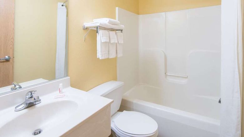 <b>Super 8 Medina Room</b>. Images powered by <a href="https://iceportal.shijigroup.com/" title="IcePortal" target="_blank">IcePortal</a>.