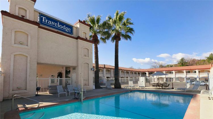 Travelodge Redding Pool