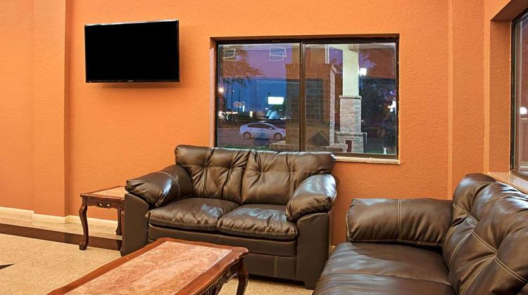 Super 8 Houston/Brookhollow NW Lobby