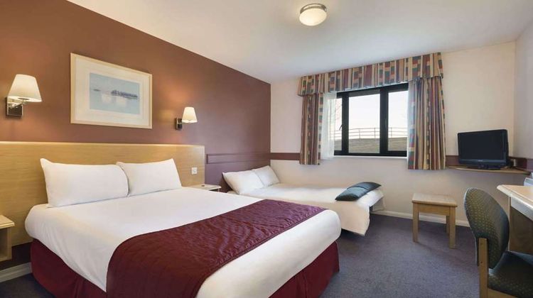 Days Inn Membury M4 Room