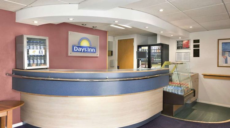 Days Inn Membury M4 Lobby
