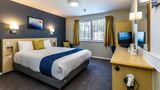 Days Inn Fleet M3 Room