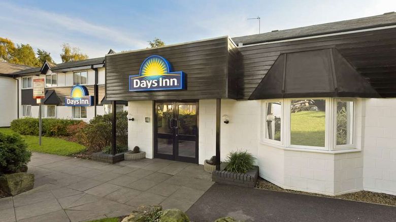 <b>Days Inn Fleet M3 Exterior</b>. Images powered by <a href="https://iceportal.shijigroup.com/" title="IcePortal" target="_blank">IcePortal</a>.